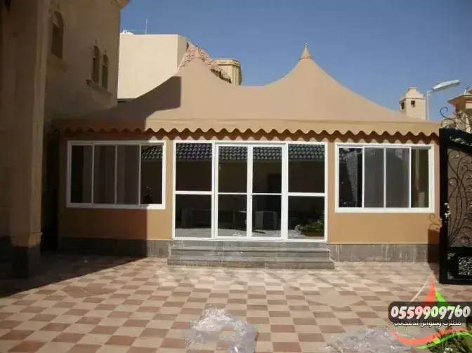 تنفيذ وتركيب مظلات هرمية بجدة مظلات وسواتر جده 0559909760