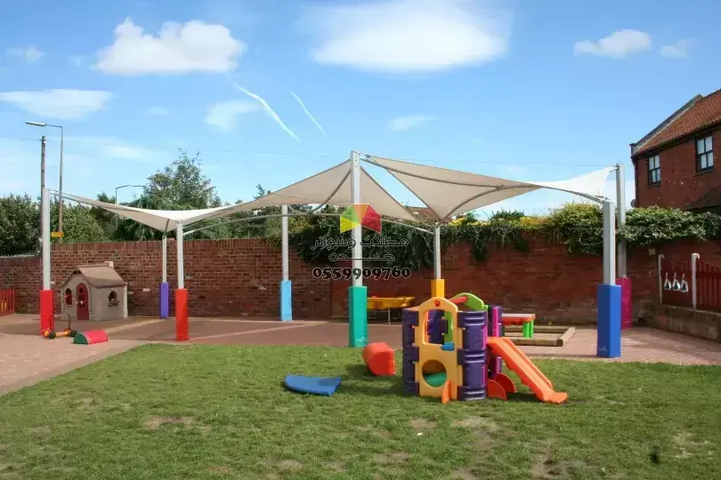 تنفيذ وتركيب مظلات مدارس في جدة 0559909760 مظلات وسواتر جدة 